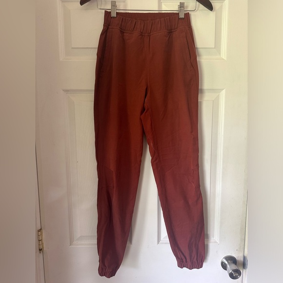Lululemon Adapted State High-Rise Jogger Dark Terracotta size 2 - Picture 3 of 7
